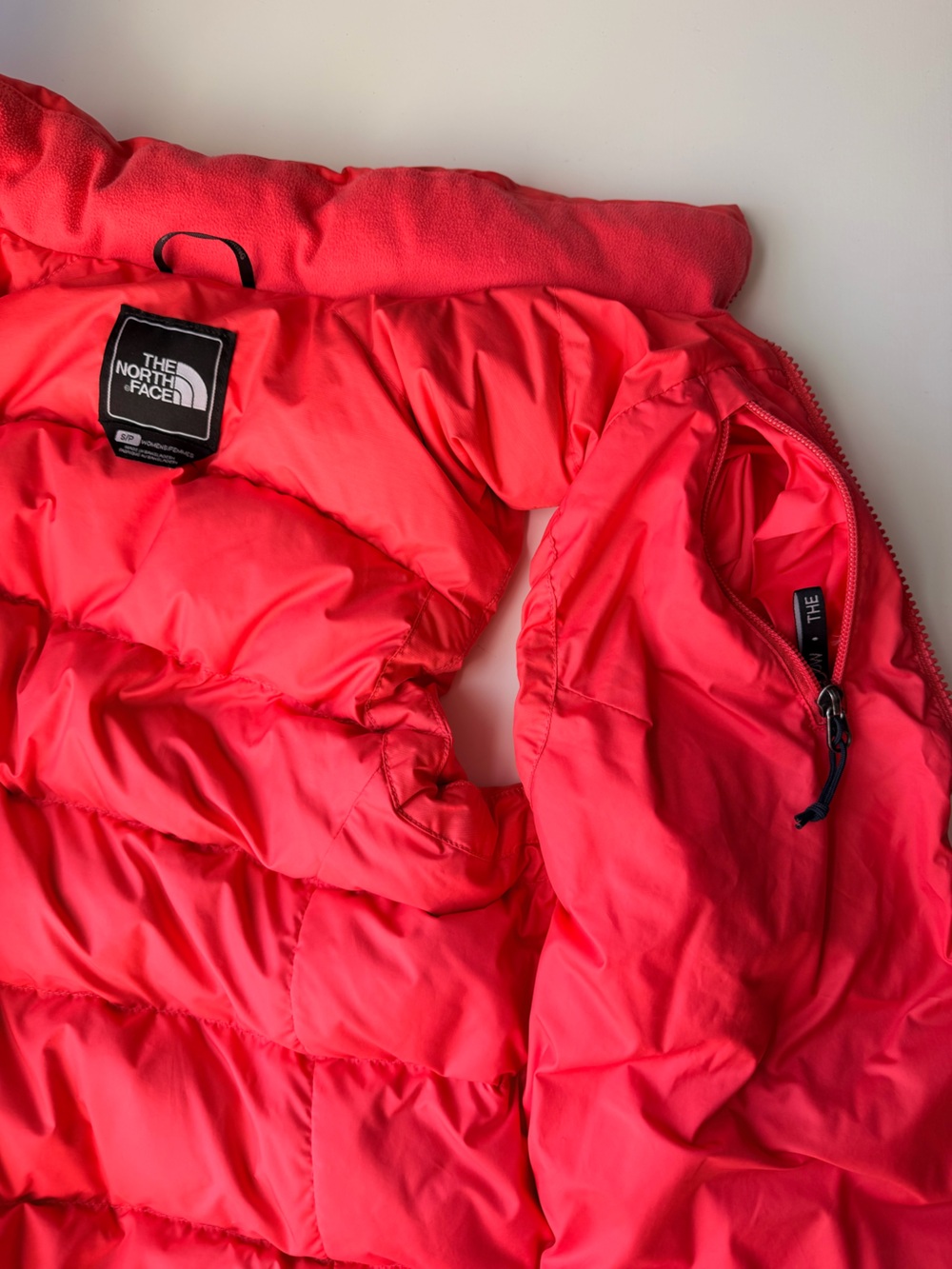 The North Face 700 Puffer Vest Goose down women’s size S - coral - Picture 5 of 7